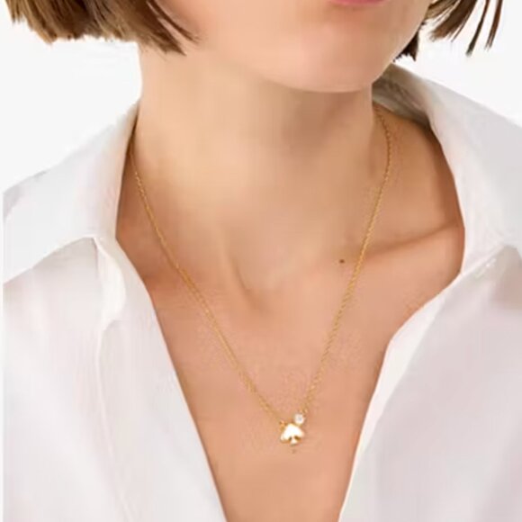 12/10 *GIVEAWAY" Kate Spade Gold Plated Pendant Necklace - Picture 2 of 2